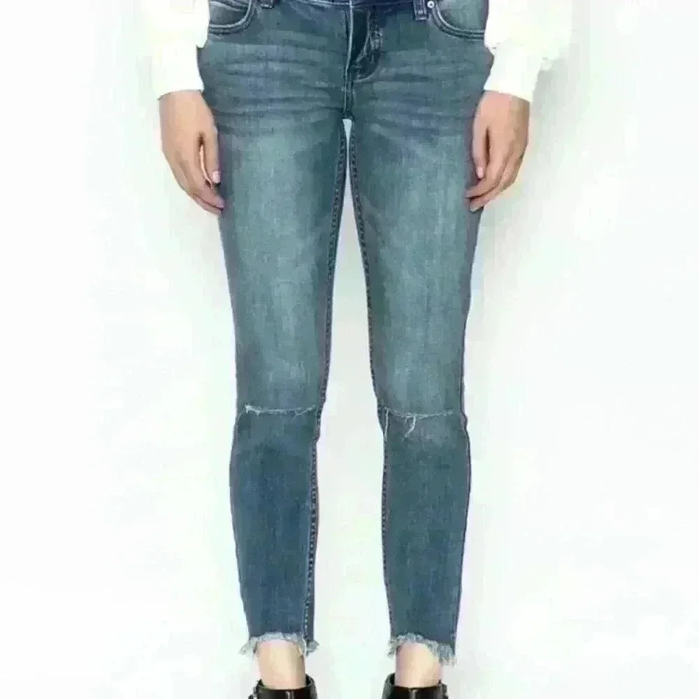 Free People women’s choped knees jeans pants size 30 - Picture 6 of 16